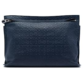 Clutch LOEWE Blue Embossed Anagram Leather Repeat T