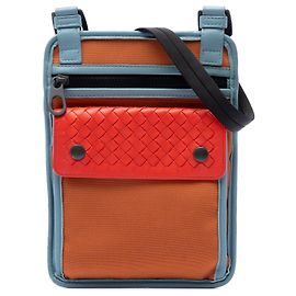 Bolsa transversal High Tech em nylon com acabamento em nappa Intrecciato laranja Bottega Veneta