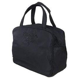 Borsa in nylon nero con perline Prada
