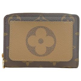 Louis Vuitton Monogram Giant Reverse Portemonnaie