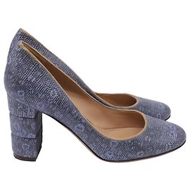 Salvatore Ferragamo Two Tone Lizard Embossed Block Heel Pumps in Blue Leather
