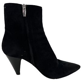 Botines de tacón Connie en ante negro de Gianvito Rossi