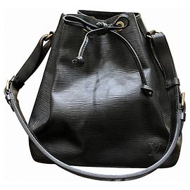 Bolsa de Ombro Louis Vuitton Petit Noé