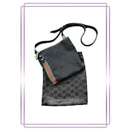 Borsa a tracolla Gucci Jolicoeur GG Canvas