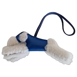 Charm para bolsa Hermès Buddy em lã merino e cordeiro Milo