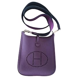 Hermès Evelyne TPM Borsa a Tracolla in Pelle Granulata Violet