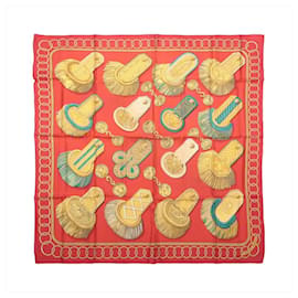 Hermès Carré 90 "Epaulettes" Seidentuch in Rot