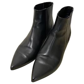 CELINE Chelsea Stiefeletten aus Leder - Céline