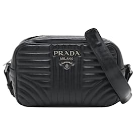 Prada Borsa a tracolla con catena in pelle nera Diagramme