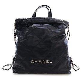 Zaino Chanel 22 in pelle di vitello lucida trapuntata nera Large