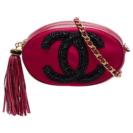 Borsa a tracolla ovale in scamosciato rosso con CC e nappa Chanel