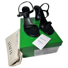 Sandali Step Bottega Veneta neri – Taglia 41