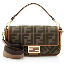 Borsa a Spalla Baguette in Tela Ricamata FF Fendi