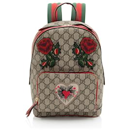 Kleiner Gucci GG Supreme Rucksack mit Herz- und Rosenstickerei