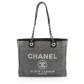 Tote Chanel Denim Deauville Small