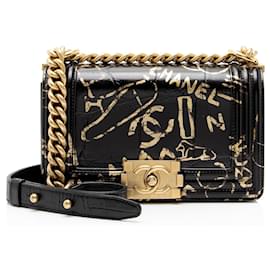 Borsa Chanel Boy Small in pelle con stampa coccodrillo Egypt Graffiti Paris-New York