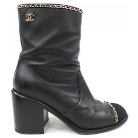 Stivaletti in agnello Chanel
