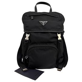 Prada Rucksack mit Nylon-Schnalle und Dreieckslogo Schwarz