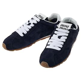 Miu Miu Wildleder-Sneaker für Damen