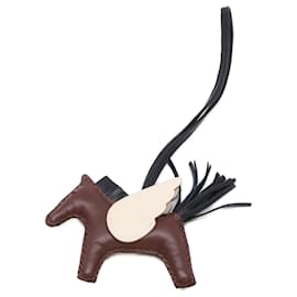 Pingente de bolsa Hermès K-stamp Agneau Milo x Swift Rodeo Pegasus PM