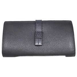 Cartera larga de cuero negro Loewe
