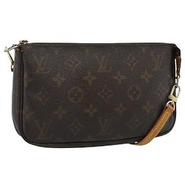 LOUIS VUITTON Monogram Pochette Accessoires Pochette M51980 LV Auth bs36314