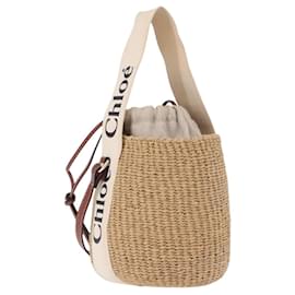 Chloé Borsa a tracolla Chloe Woody Small Basket in rafia beige Auth am12028V