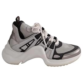 Louis Vuitton Sneaker aus weißem Leder