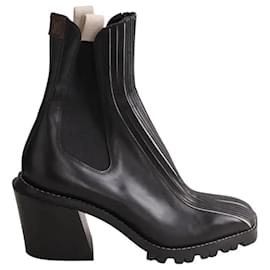 Stivaletti Louis Vuitton in pelle nera taglia 40