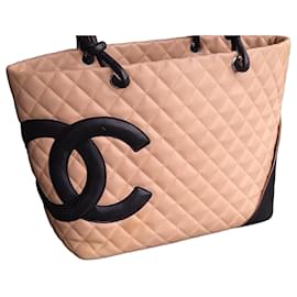 Borsa Shopper Chanel Grand Shopping Cambon Pelle Trapuntata Beige e Nera
