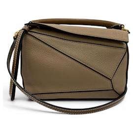 Borsa a mano Loewe Puzzle Mini 2-Way in pelle