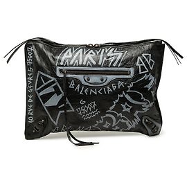Clutch plana con cremallera Balenciaga en piel de cordero negra Motocross Classic Graffiti All Over