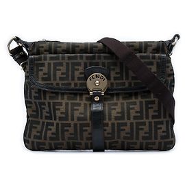 Fendi Braun Zucca Canvas Chef Zip Crossbody