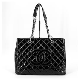 Chanel Borsa a tracolla Patent Grand Shopping Bag