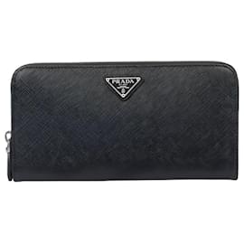 Prada Saffiano Triangle Reißverschluss-Langgeldbörse