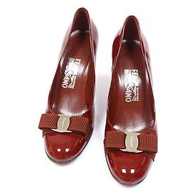 Salvatore Ferragamo Décolleté Carla Wine Patent da donna