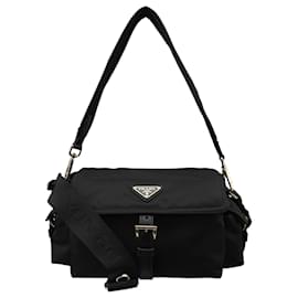 Prada Borsa a tracolla in nylon nera taglia Medium