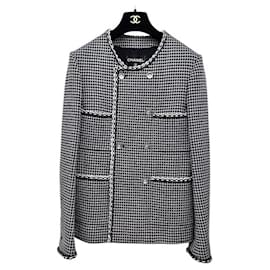 Chanel Chaqueta de tweed