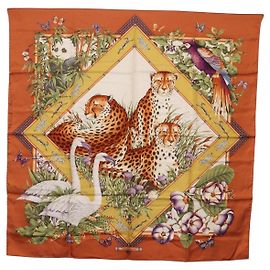 Écharpe Salvatore Ferragamo Motif Animal Léopard Panda en Soie Marron Auth am12073V