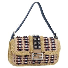 Borsa a tracolla FENDI Mamma Baguette in paglia beige con dettagli argento Autentica 189247SM