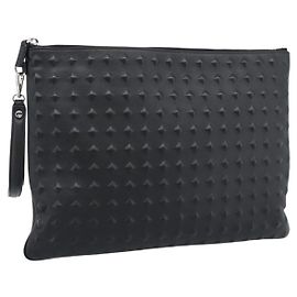 Clutch MCM Vicetos Logogram in pelle PVC nera e argento Auth 194004A