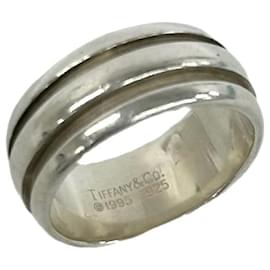 Tiffany & Co Tiffany Grooved Double Line Band Ring aus Sterlingsilber 925