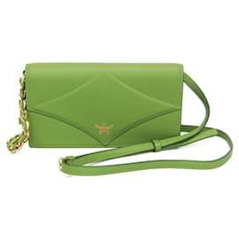 Portafoglio con catena MCM Diamond MYLEAAK01