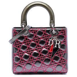Dior Grau Anselm Reyle Medium Cannage Lady Dior aus metallisiertem Lammleder