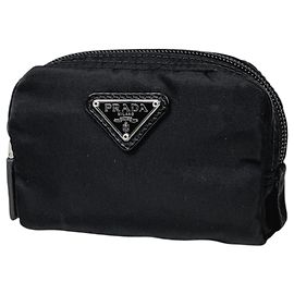 Prada Nylon Kosmetiktasche