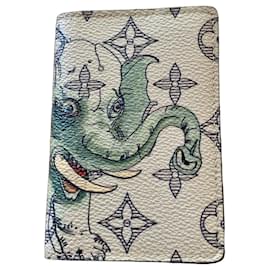 Louis Vuitton Porte-cartes Monogram Elephant