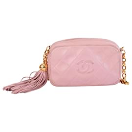 Mini borsa fotocamera Chanel rosa trapuntata