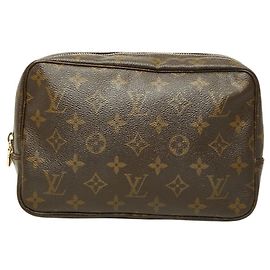 Louis Vuitton Monogram Trousses Toilette 23 Clutch Handbag Pouch