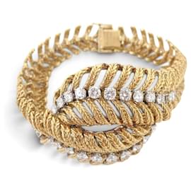 BRACCIALE VINTAGE BOUCHERON PLUME DE PAON DIAMANTI 3.3CT ORO GIALLO 18K 64GR BANGLE