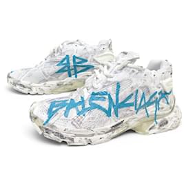 SNEAKERS NUOVE BALENCIAGA RUNNER GRAFFITI 772774 44 IT 45 FR